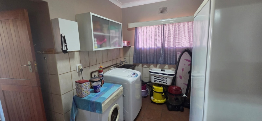 4 Bedroom Property for Sale in Hadison Park Northern Cape